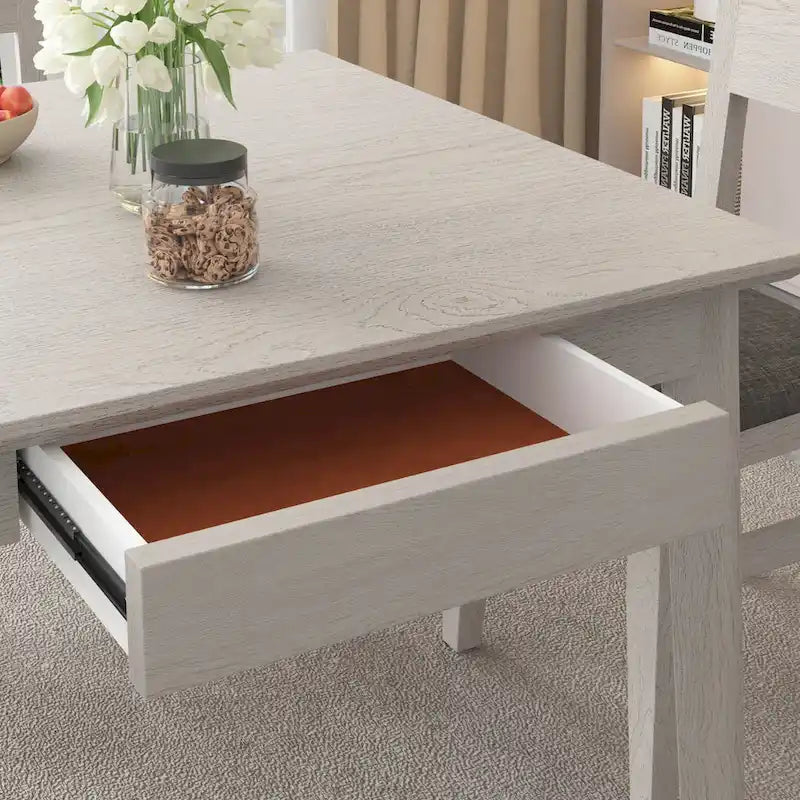 Table à manger carrée en bois