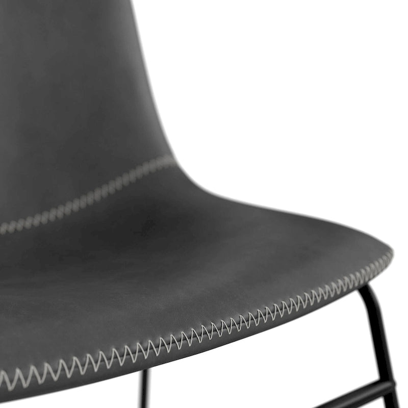 Chaises d'appoint Petra en cuir végétalien avec pieds noirs (2 pièces)
